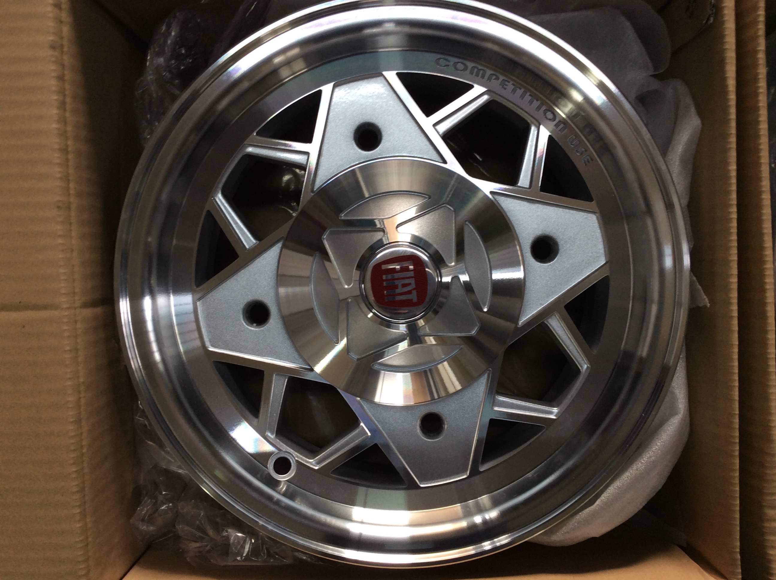 04 CERCHI IN LEGA NUOVI 12 POLLICI PER OLD FIAT 500 L COD 574A