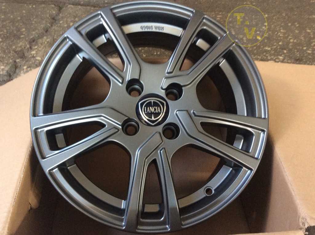 Cerchi in lega per lancia thesis 17 07 image