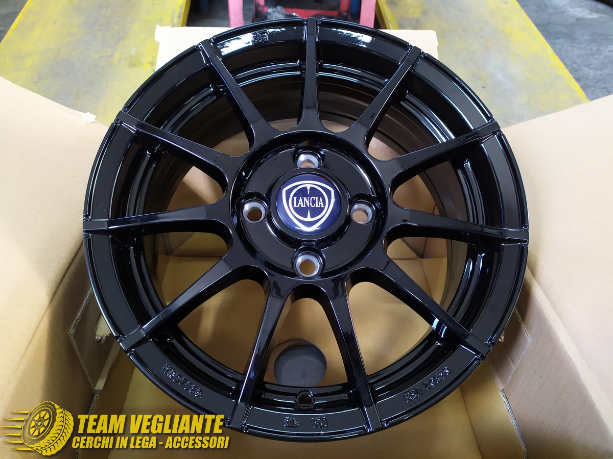 Cerchi in alluminio 18 pollici per alpine a110 (aef) 2018-01 Cerchi in alluminio 18 pollici per alpine a110 (aef) 2018-01